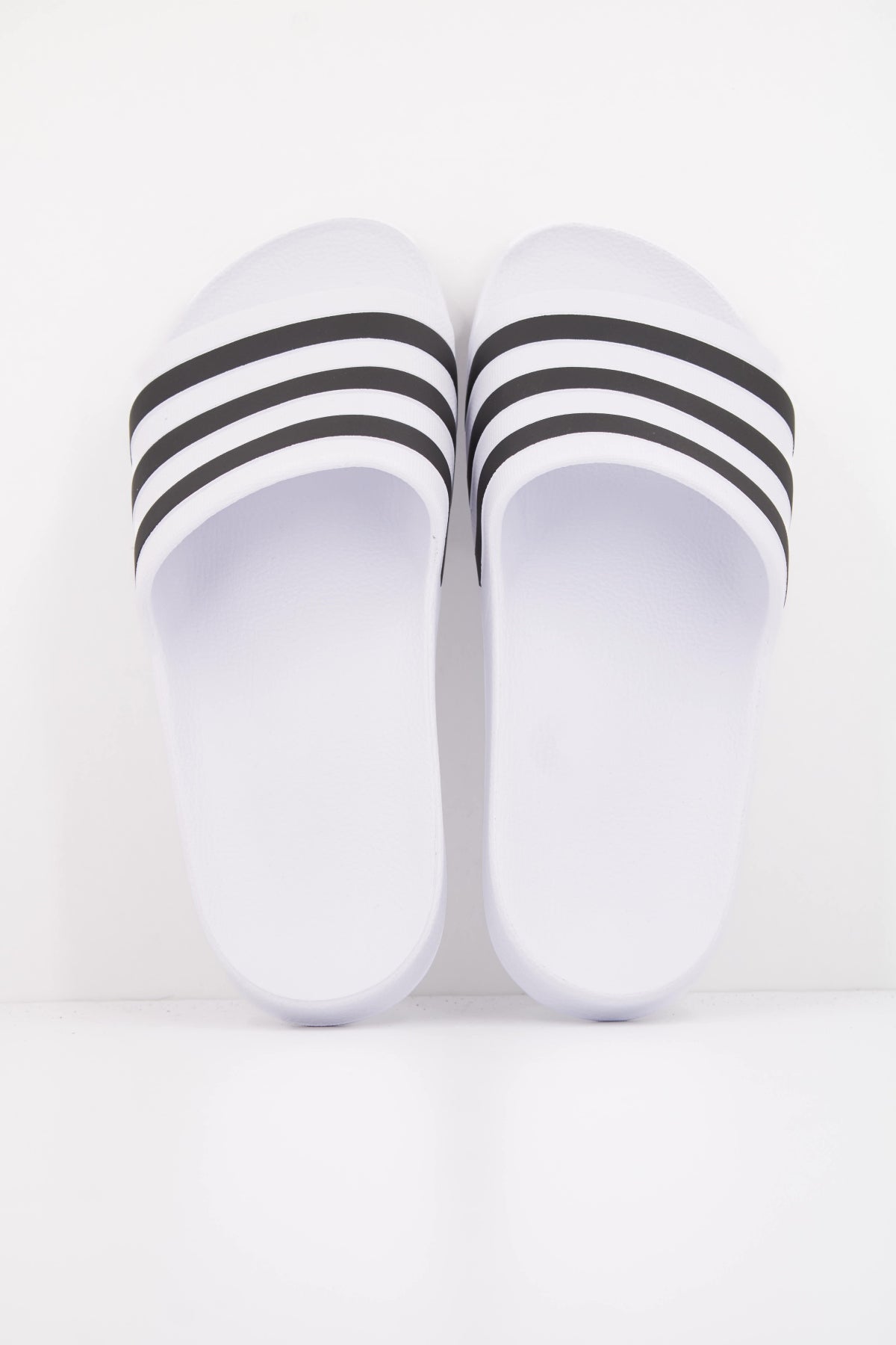 ADIDAS ADILETTE AQUA en color BLANCO (3)