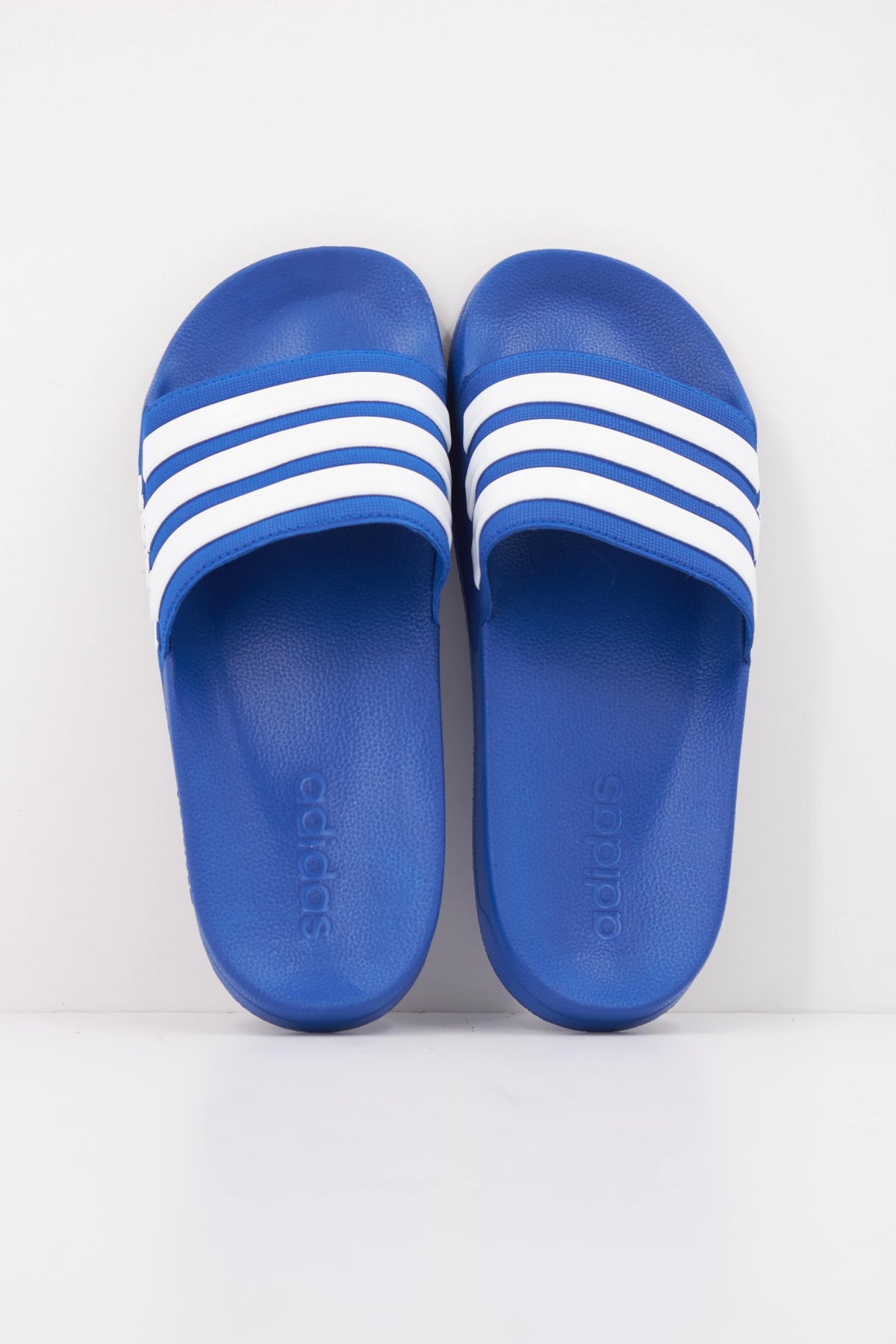 ADIDAS ADILETTE SHOWER en color AZUL (3)