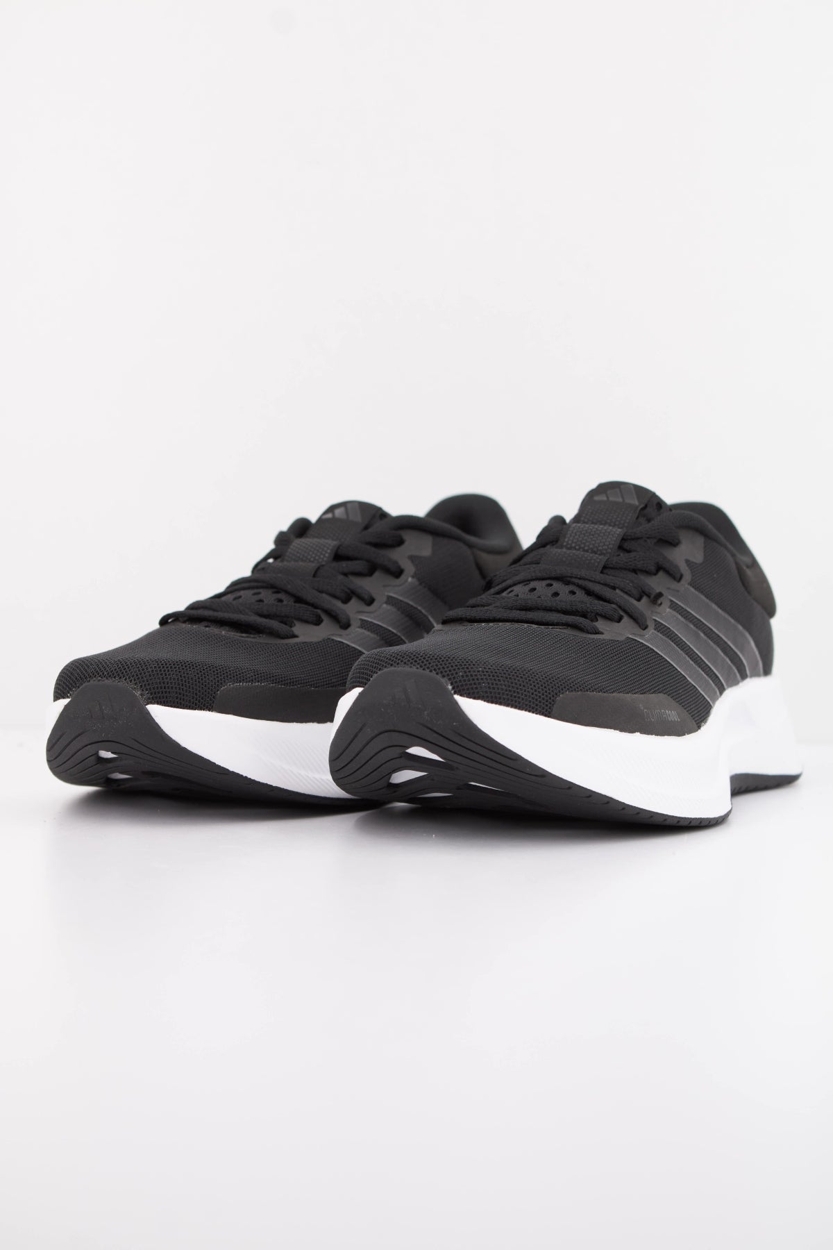 ADIDAS TREADMOVE W en color NEGRO (2)