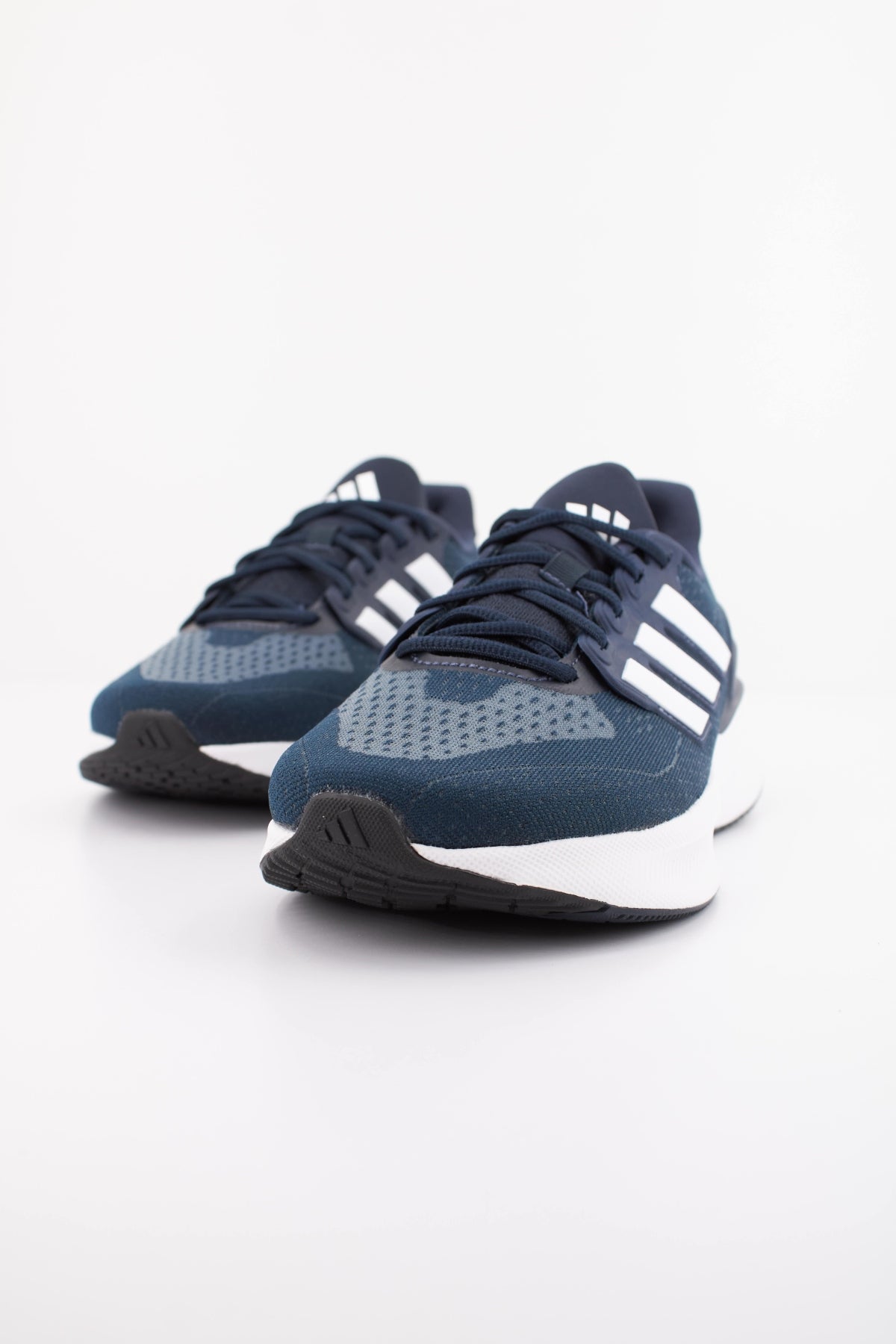 ADIDAS ULTRARUN en color AZUL (2)