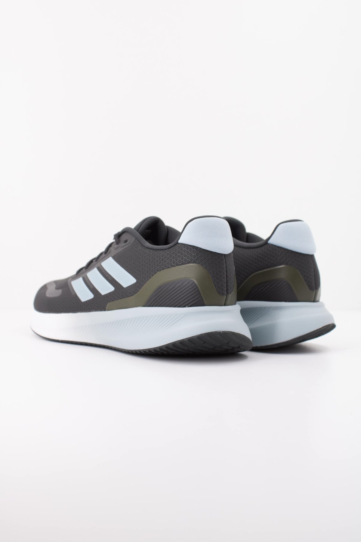 ADIDAS RUNFALCON en color NEGRO (4)
