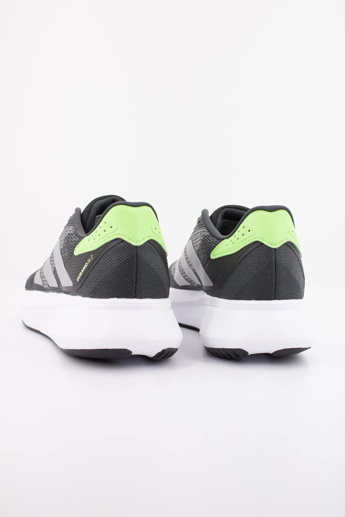 ADIDAS DURAMO SL M en color GRIS (4)