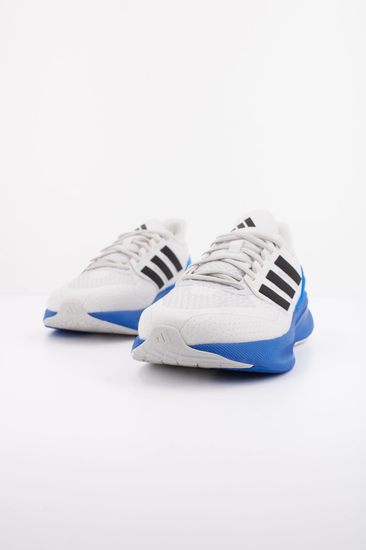 ADIDAS ULTRARUN en color BLANCO (2)