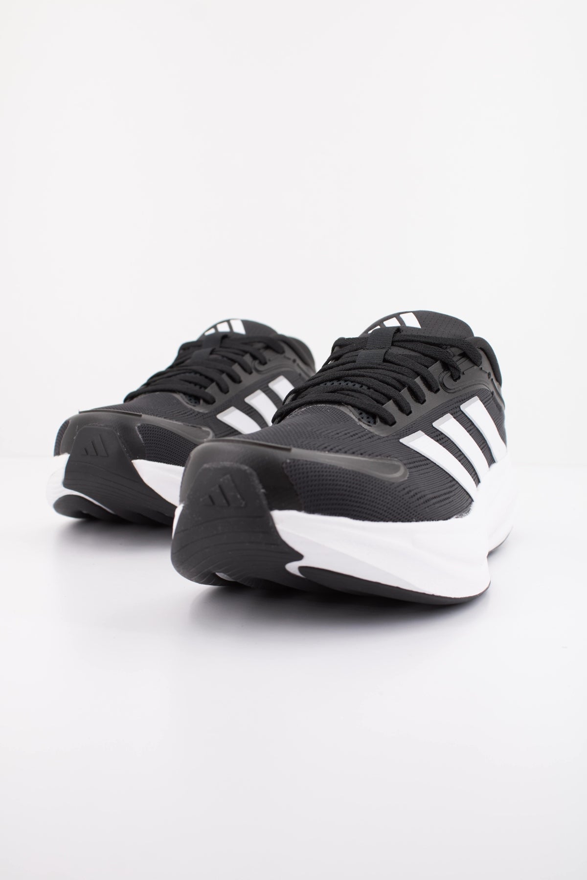 ADIDAS RESPONSE M en color NEGRO (2)