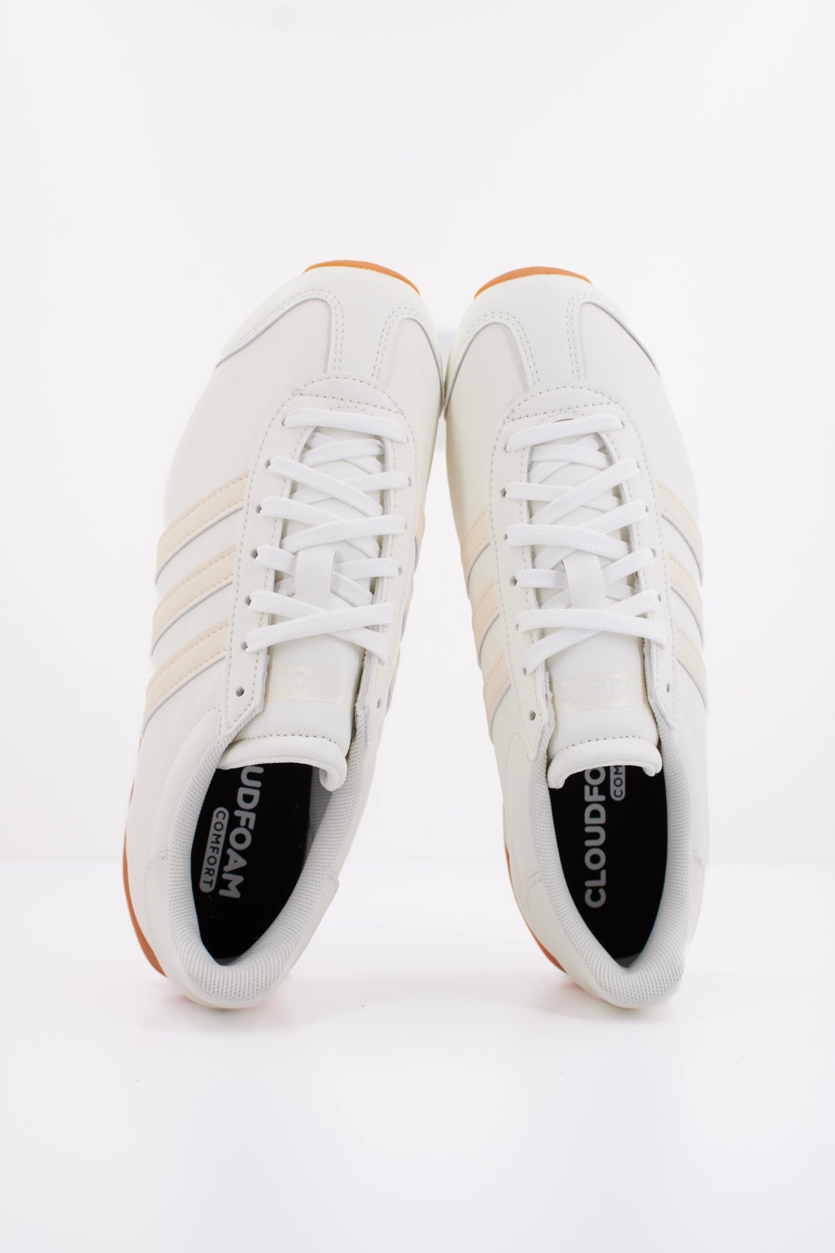 ADIDAS RUNVISTA en color BLANCO (3)