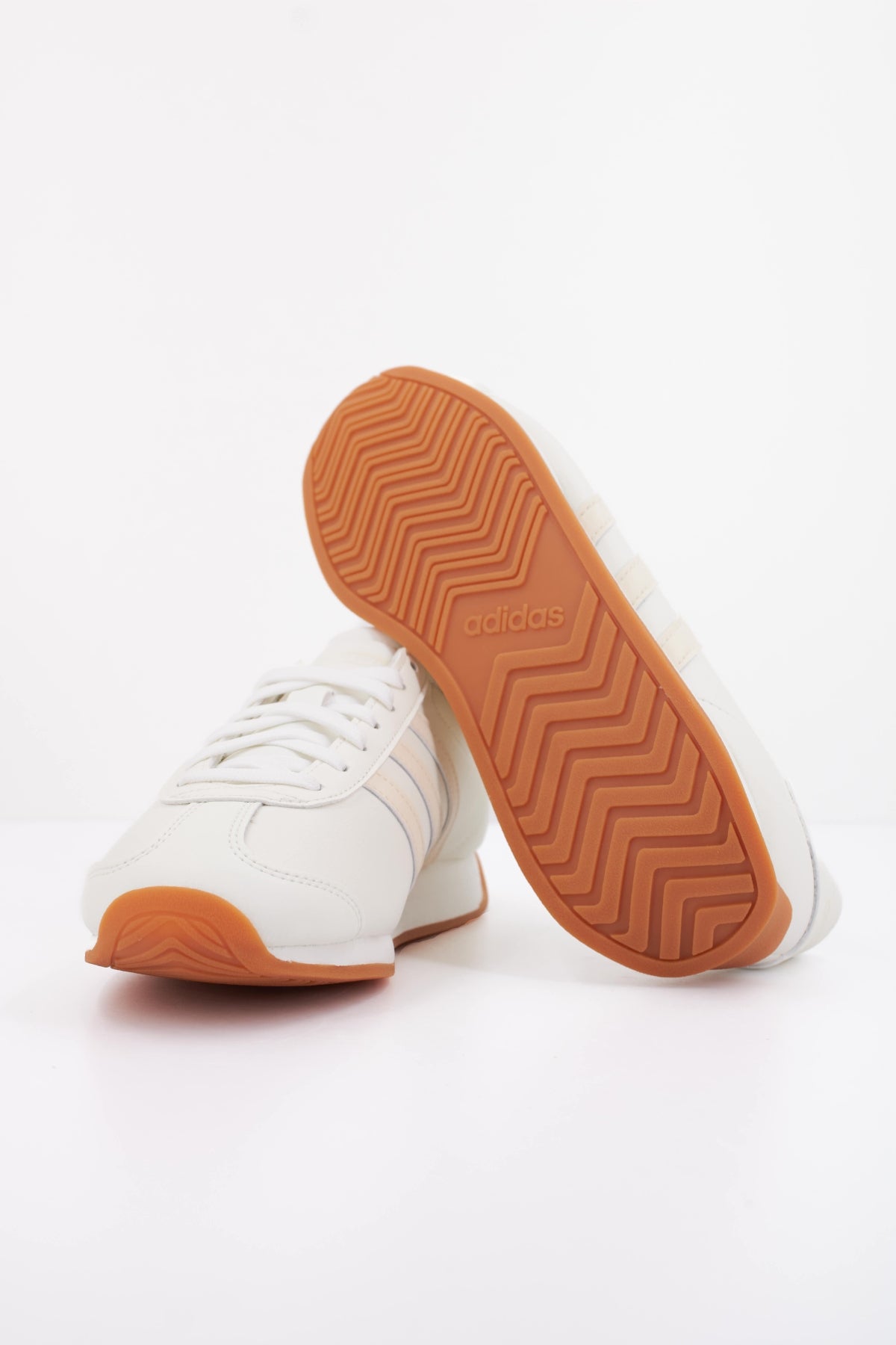 ADIDAS RUNVISTA en color BLANCO (5)