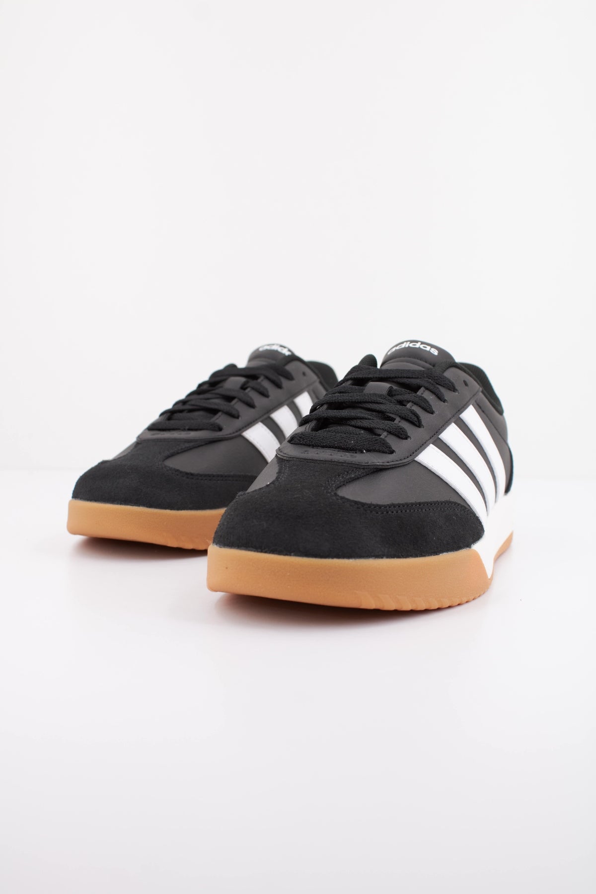 ADIDAS VL COURT FC en color NEGRO (2)
