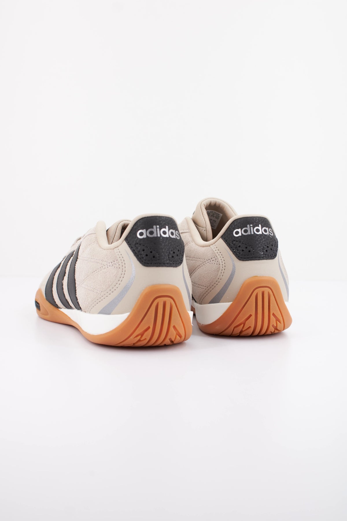 ADIDAS ADIPISTA en color BEIS (4)