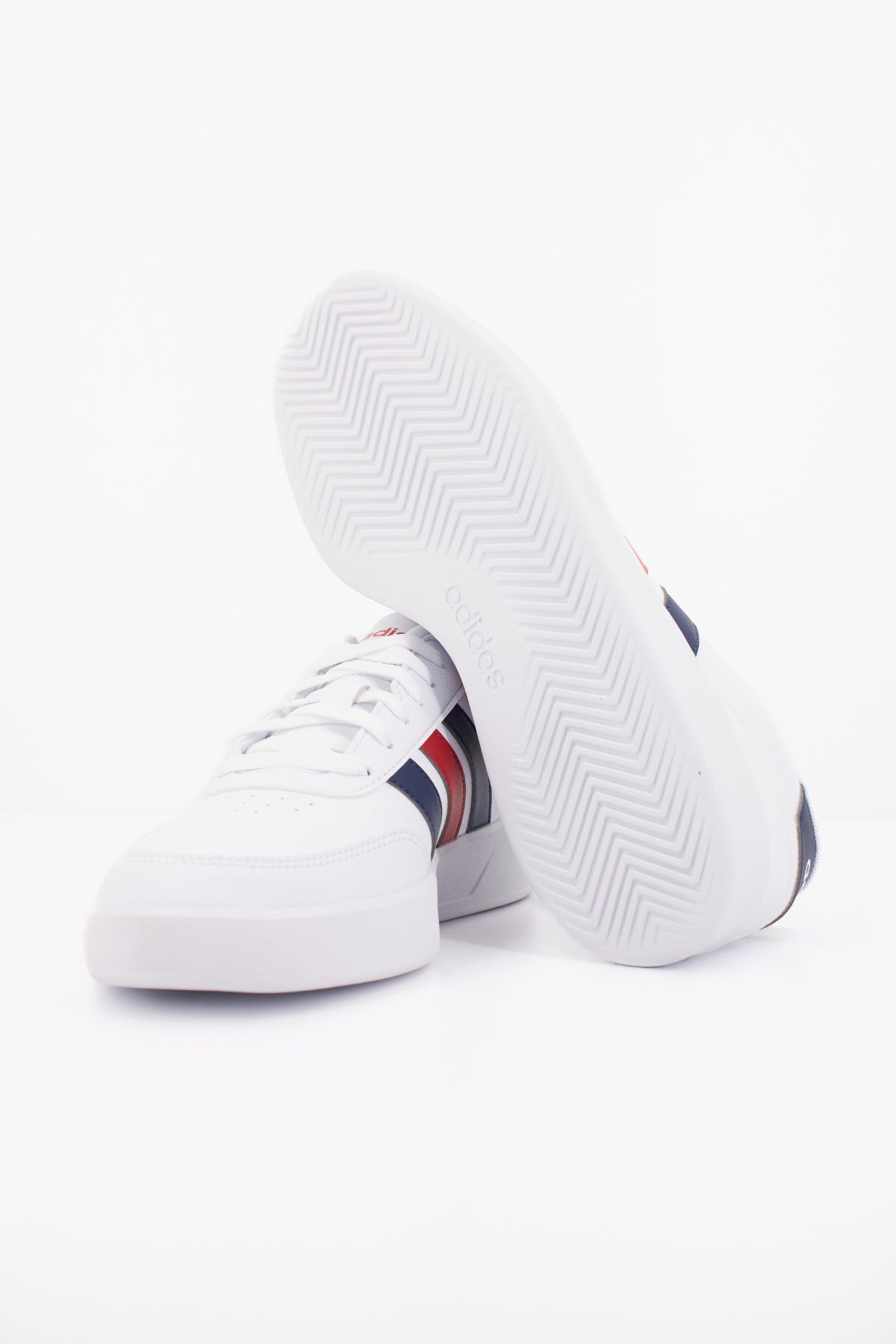 ADIDAS BREAKNET . en color BLANCO (5)