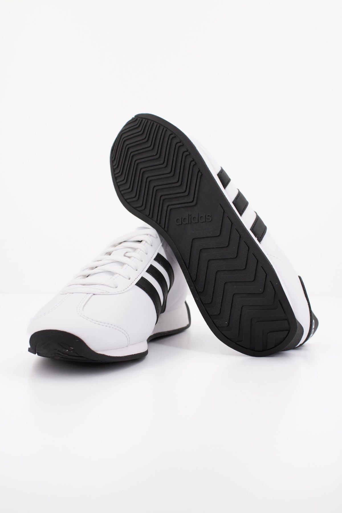 ADIDAS RUNVISTA en color BLANCO (5)
