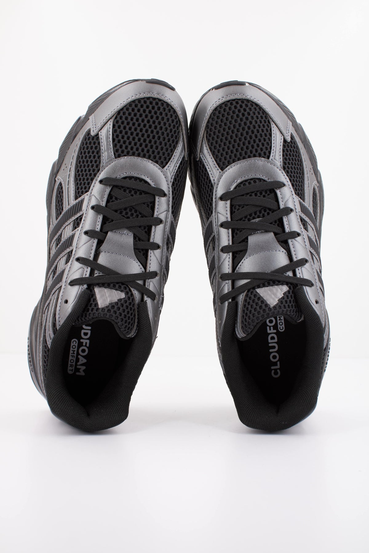 ADIDAS TECHNOCHAOS en color NEGRO (3)
