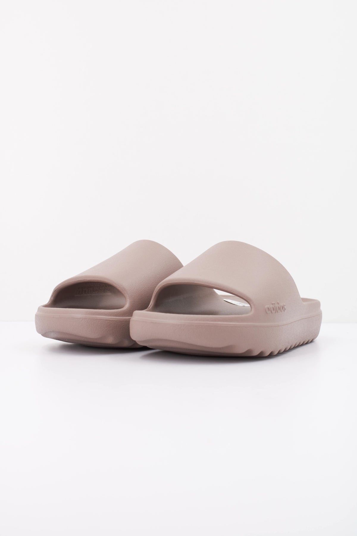 ADIDAS ADILETTE LUMIA en color MARRON (2)