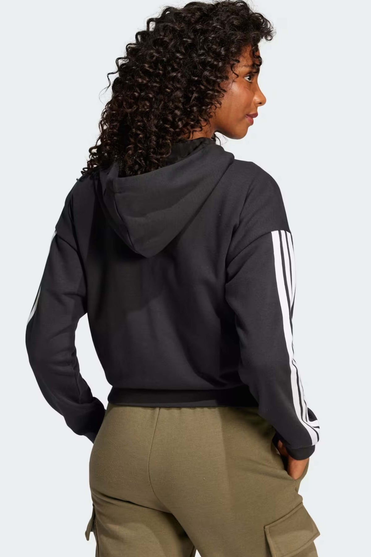 ADIDAS JE en color NEGRO (2)