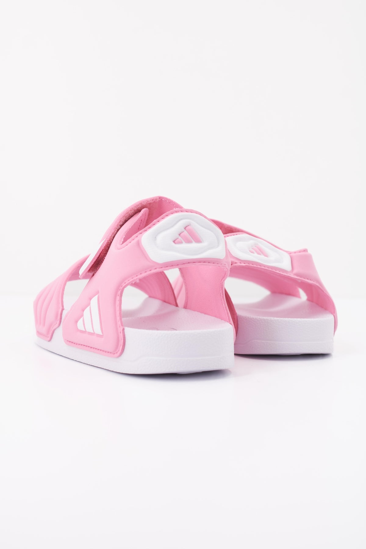 ADIDAS ADILETTE SANDAL K en color ROSA (4)