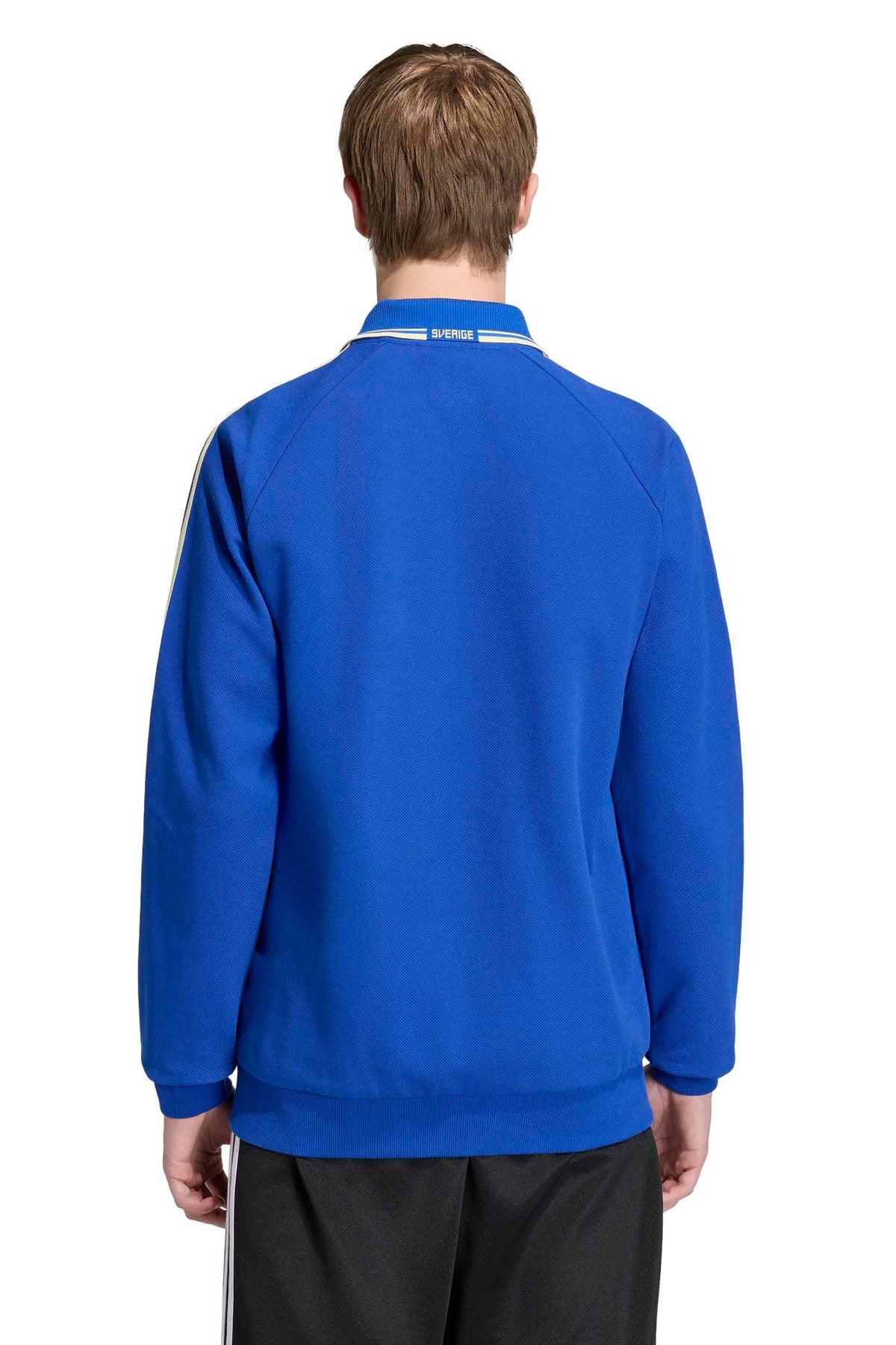 ADIDAS KA SVFF A OG JKT en color AZUL (2)