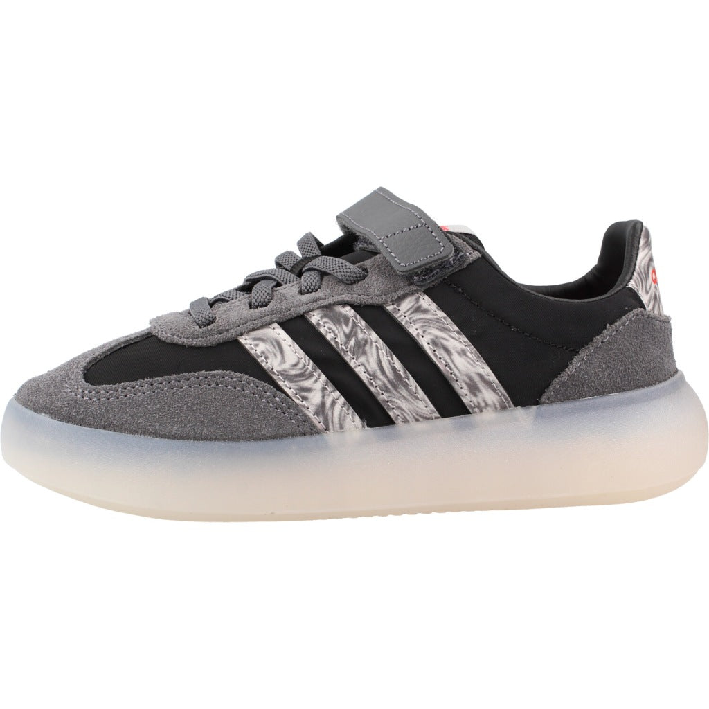 ADIDAS KI en color NEGRO (2)