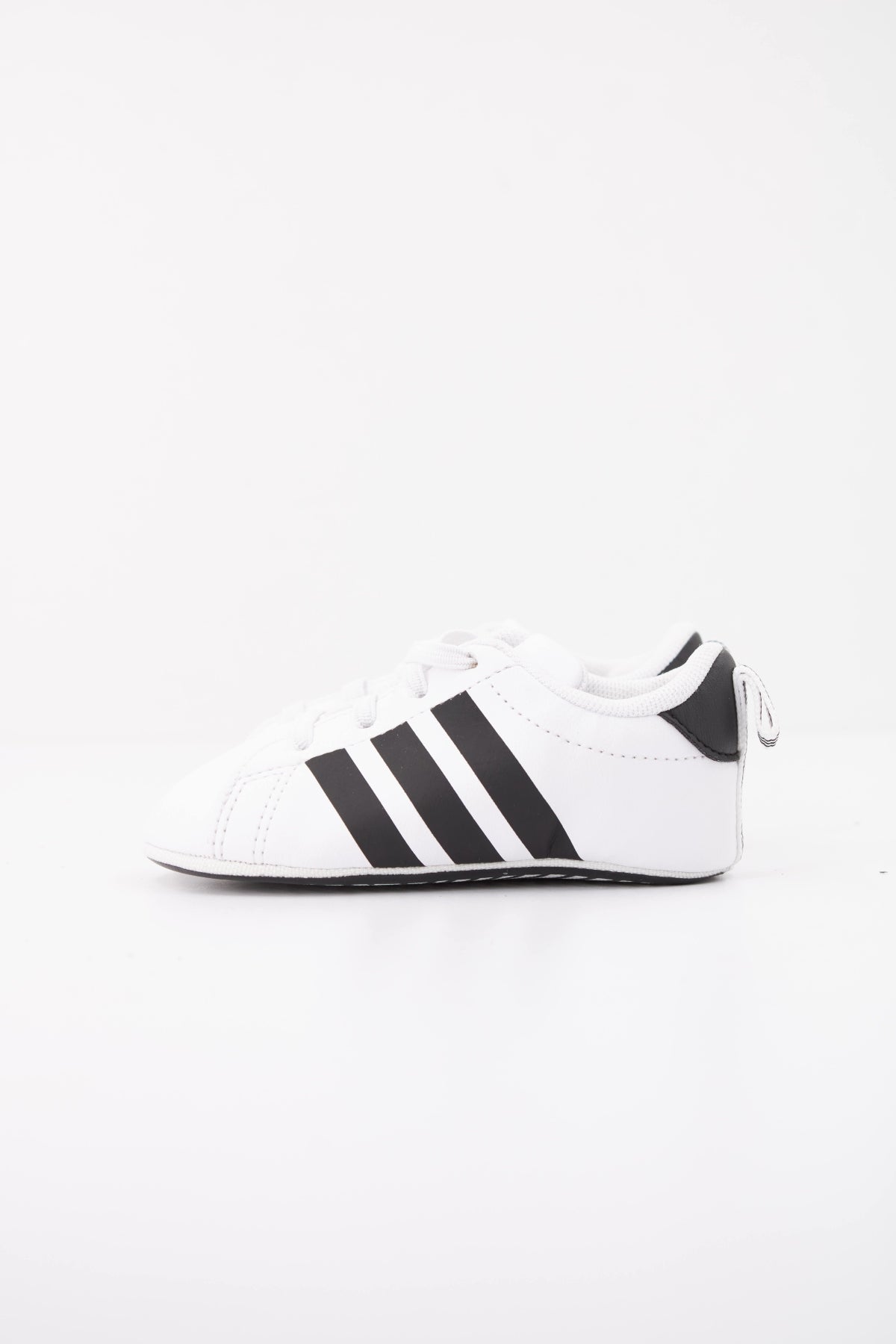 ADIDAS GRAND COURT CRIB en color BLANCO (1)