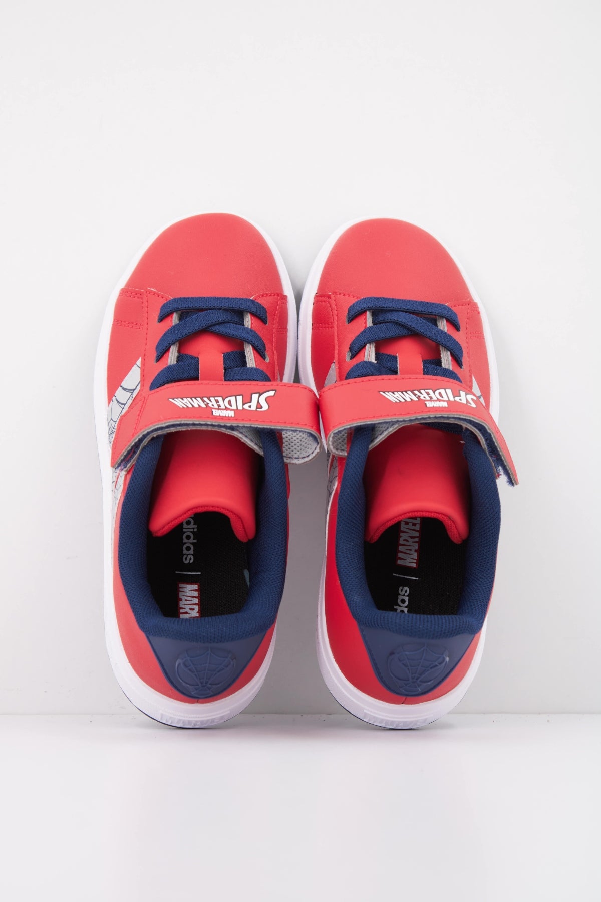 ADIDAS GRAND COURT SPIDER en color ROJO (3)
