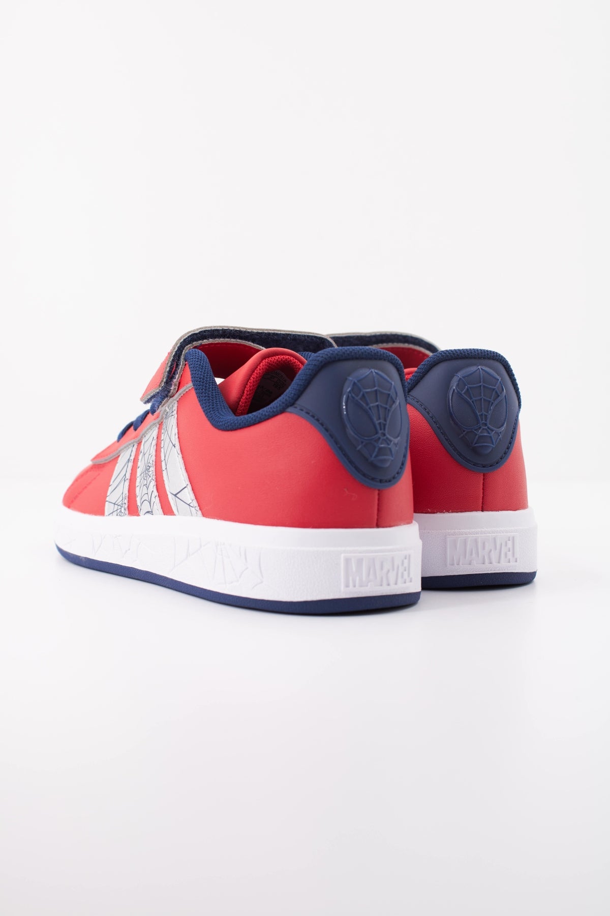 ADIDAS GRAND COURT SPIDER en color ROJO (4)