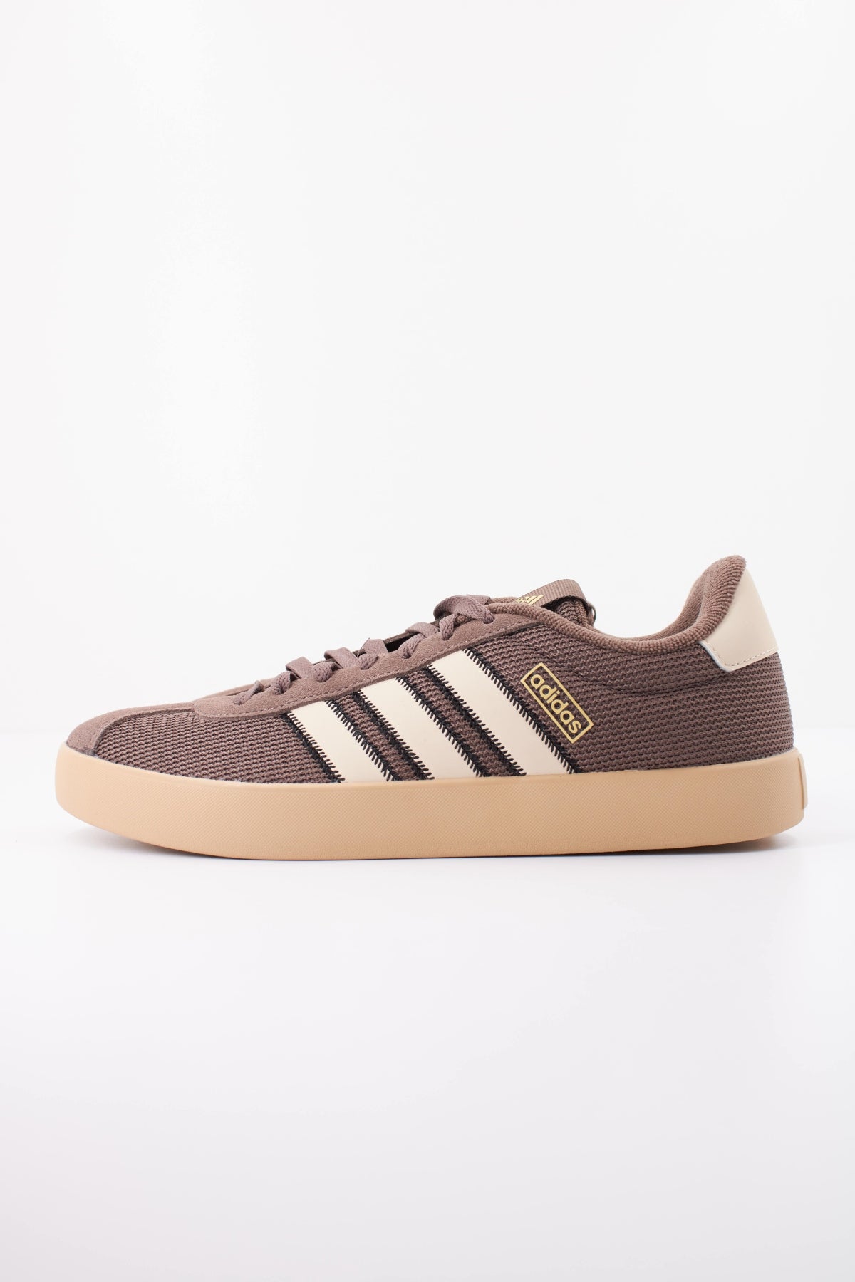 ADIDAS en color MARRON (1)