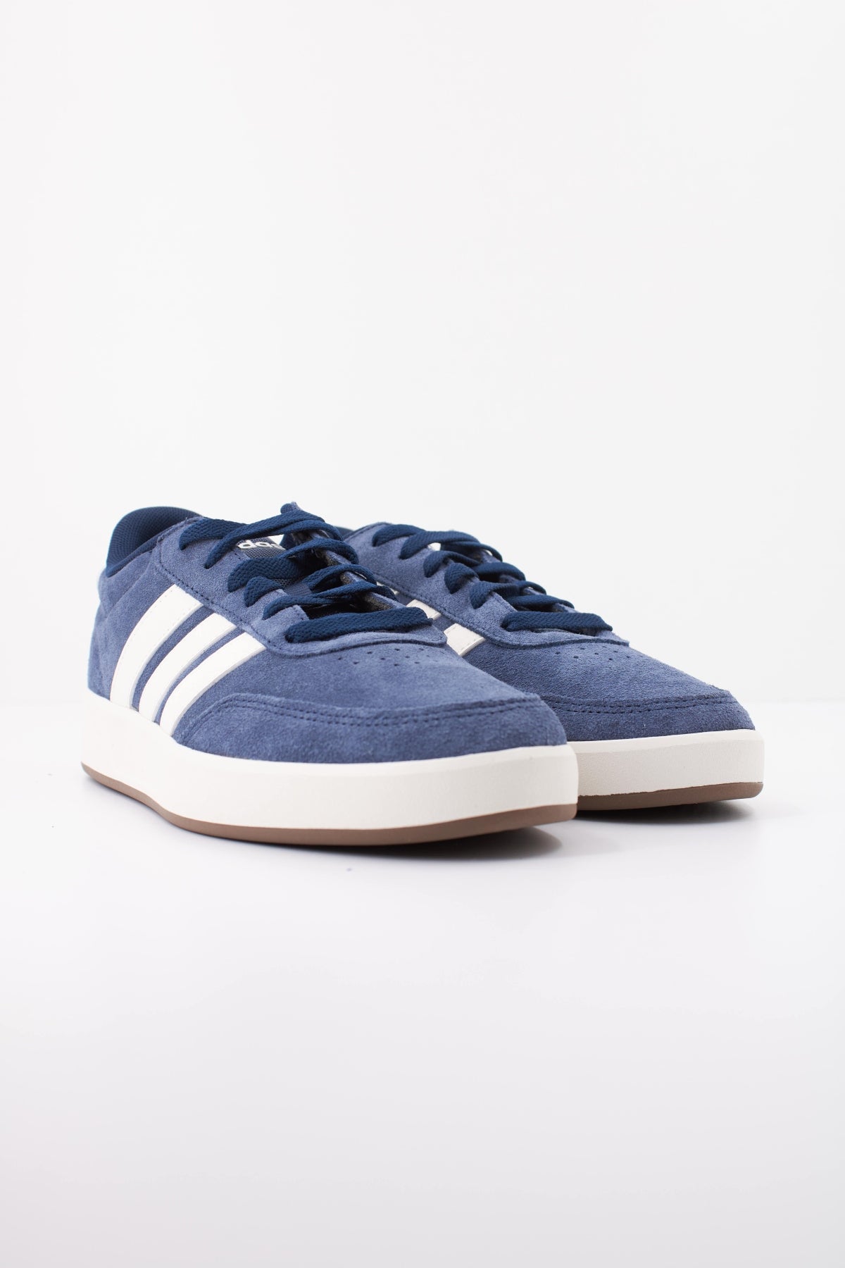 ADIDAS BREAKNET . en color AZUL (2)