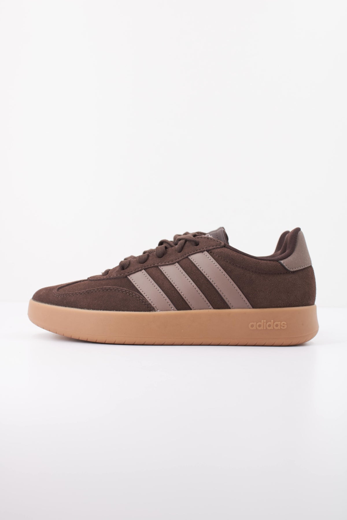 ADIDAS BARREDA en color MARRON (1)