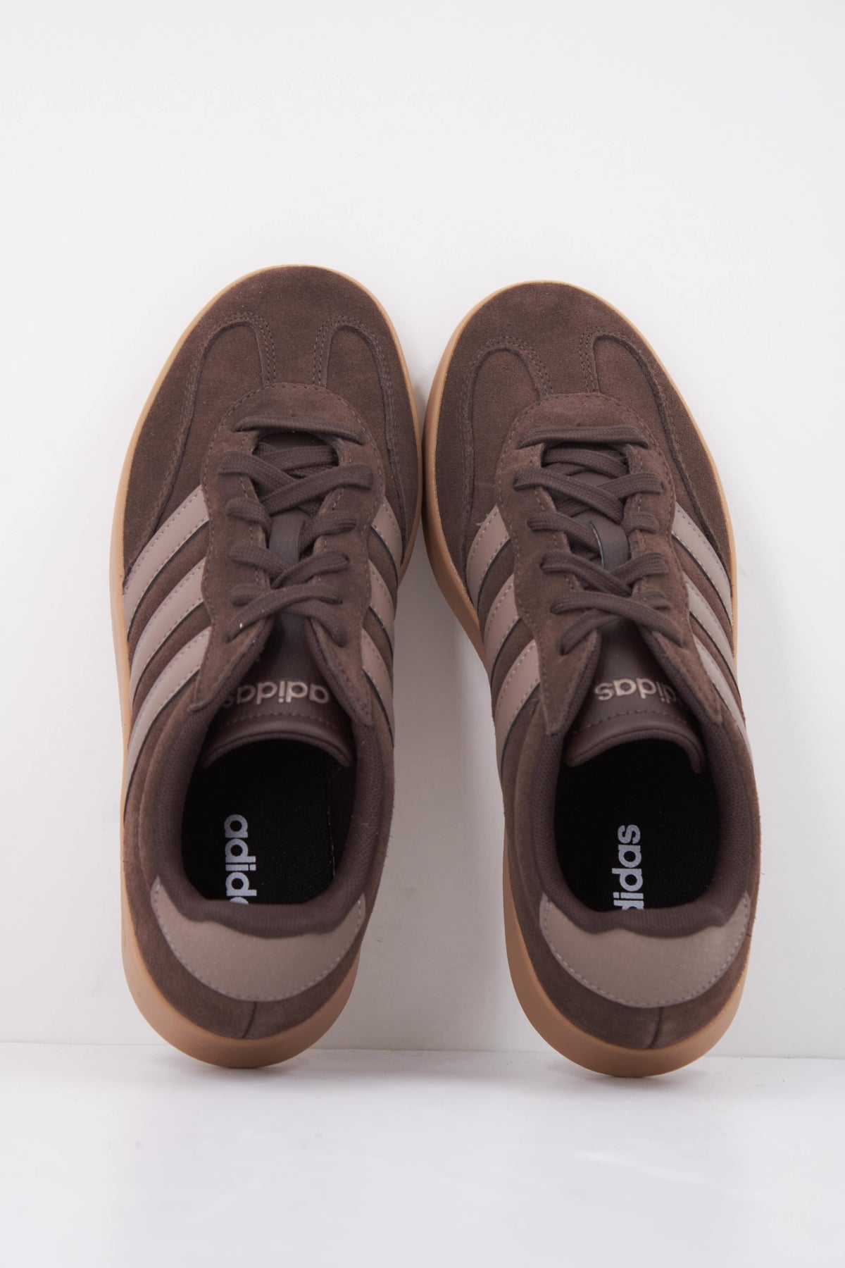 ADIDAS BARREDA en color MARRON (3)