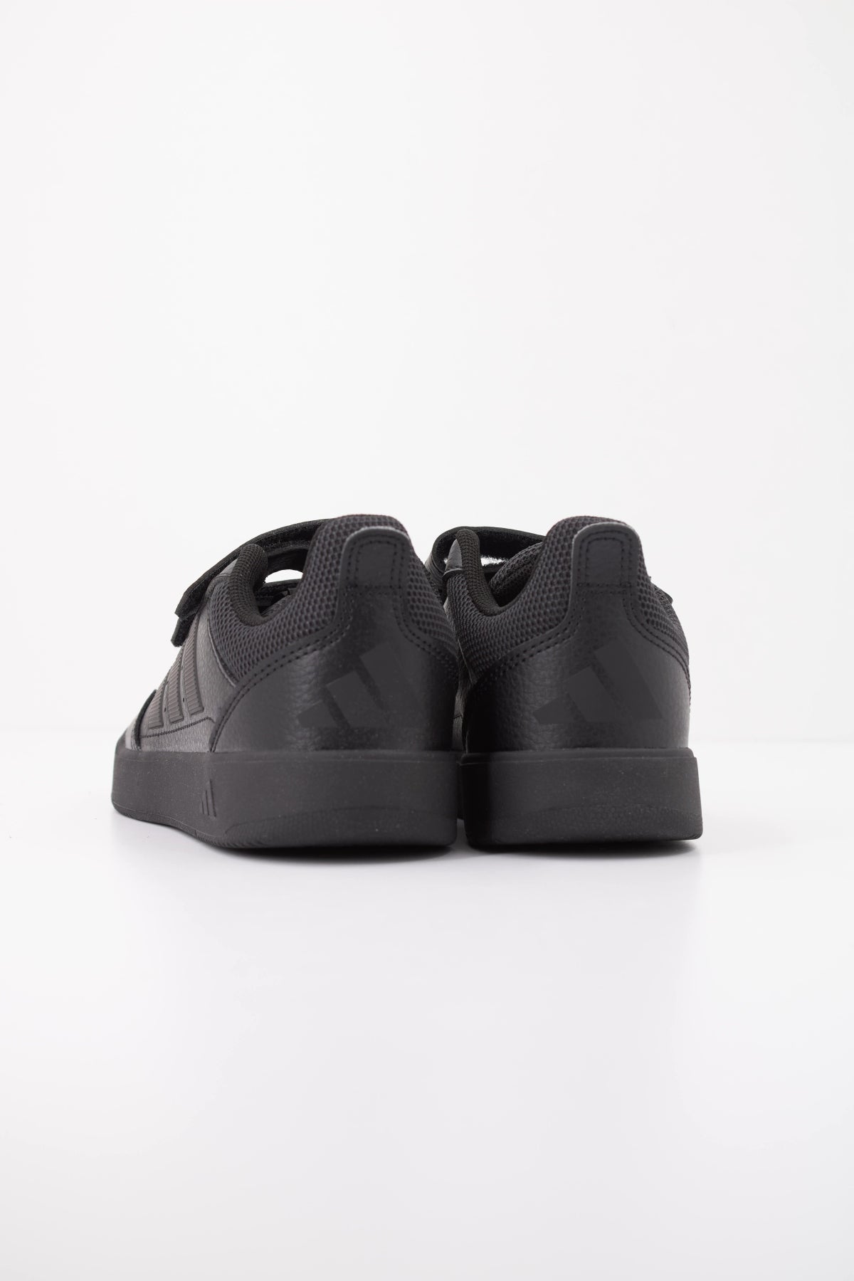 ADIDAS TENSAUR SPORT . en color NEGRO (4)