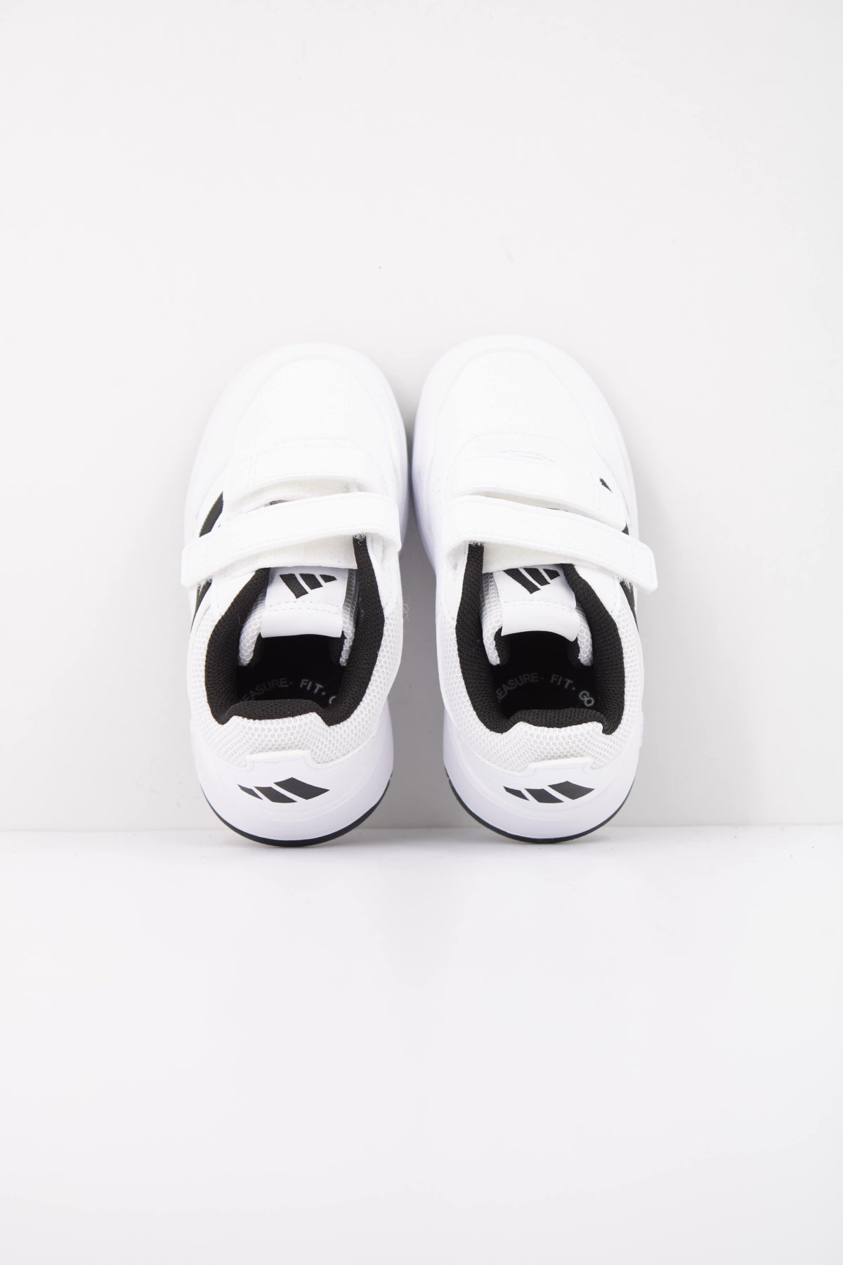 ADIDAS TENSAUR SPORT . C en color BLANCO (4)