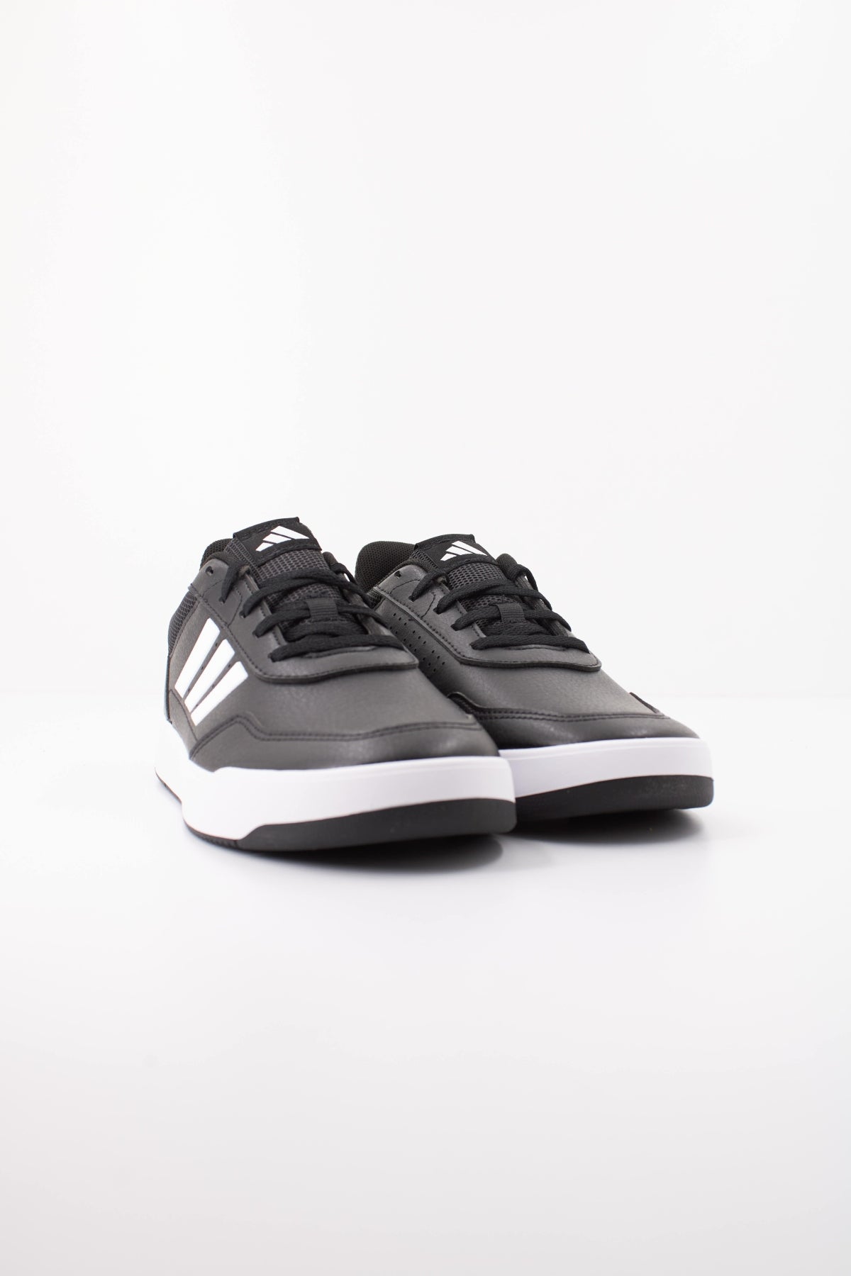ADIDAS TENSAUR SPORT . K en color NEGRO (2)