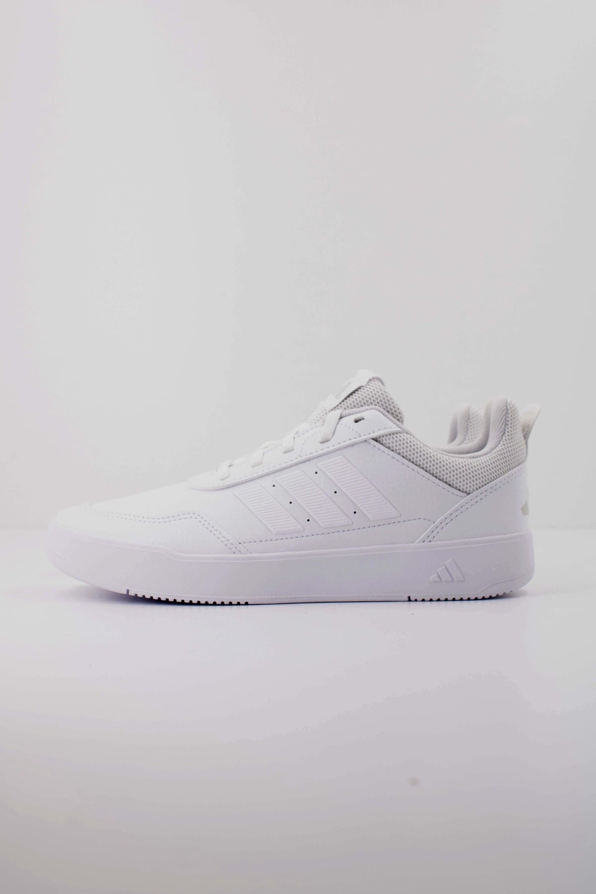 ADIDAS TENSAUR SPORT . K en color BLANCO (1)