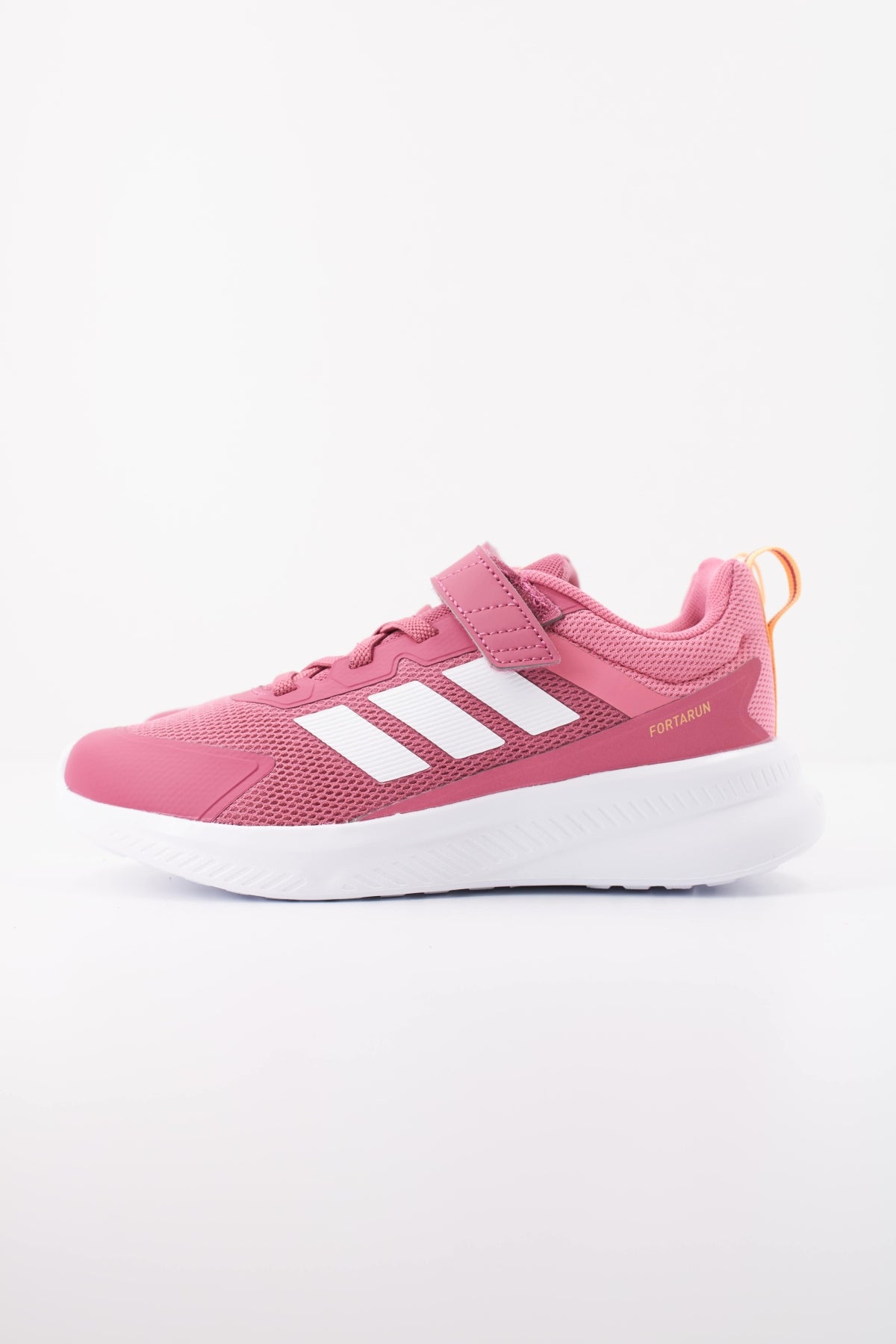 ADIDAS FortaRun . EL C en color ROSA (1)