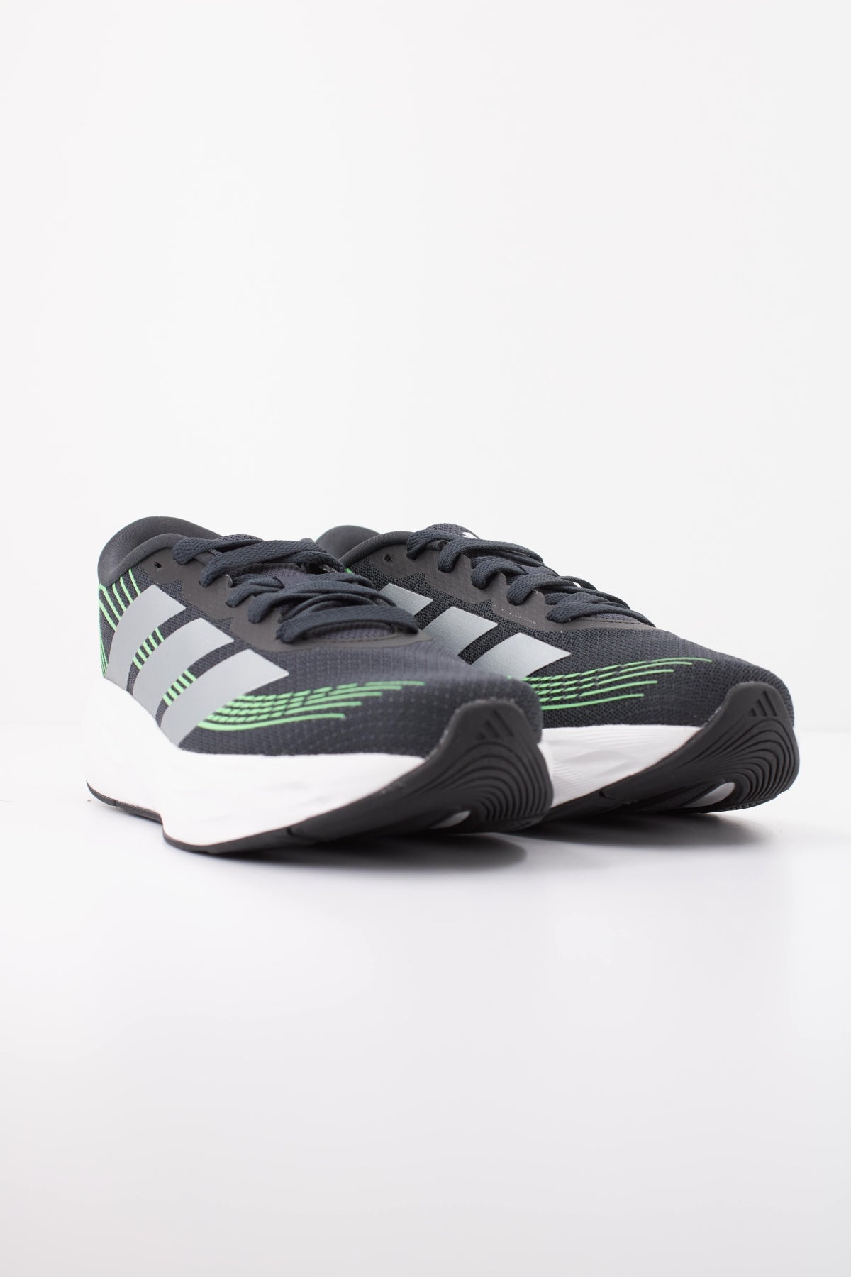 ADIDAS GALAXY J en color NEGRO (2)