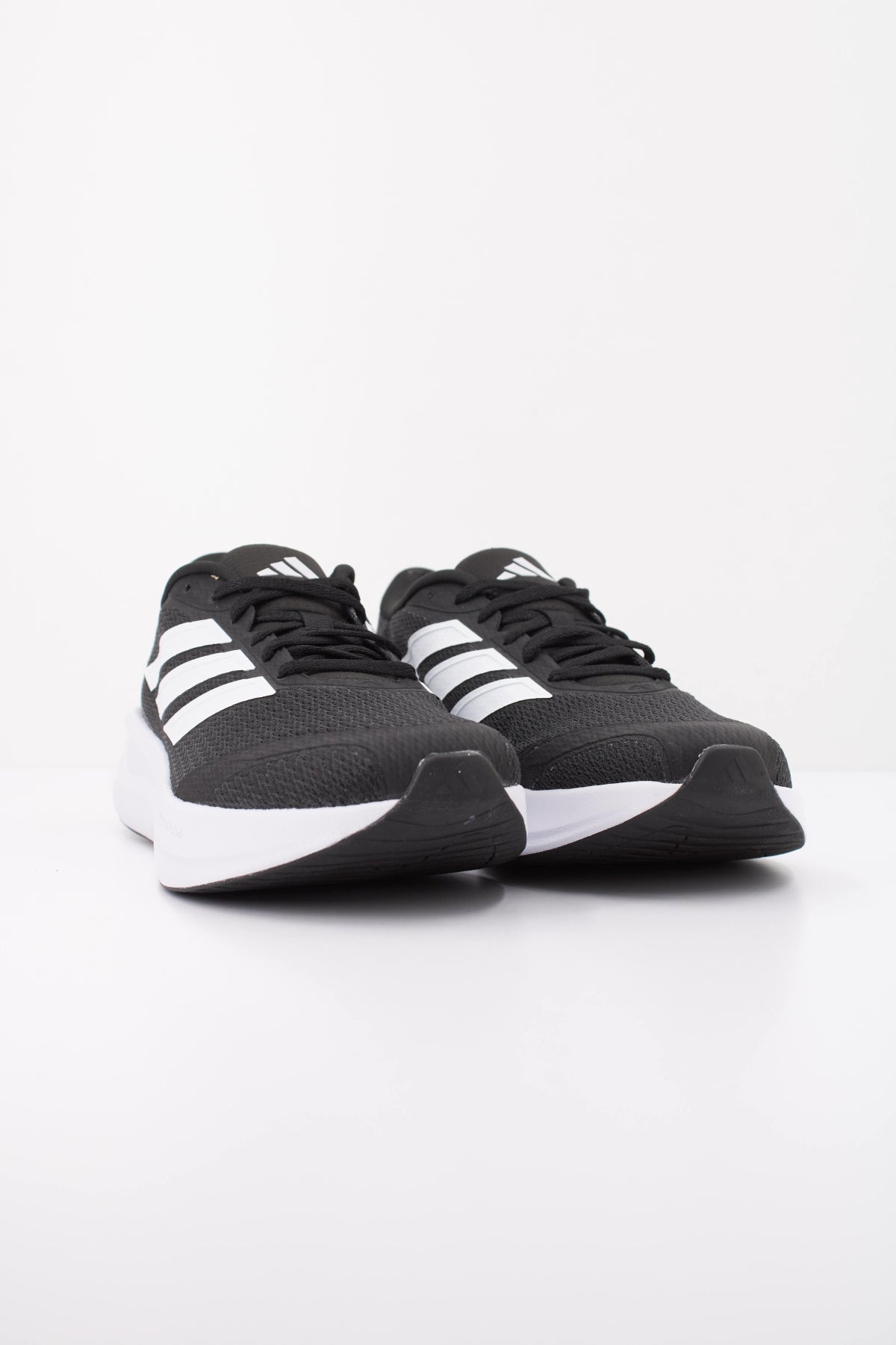 ADIDAS IH RUNFALCON en color NEGRO (2)