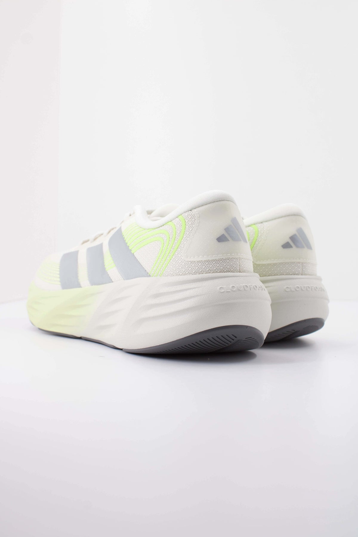 ADIDAS IH GALAXY M en color BLANCO (4)