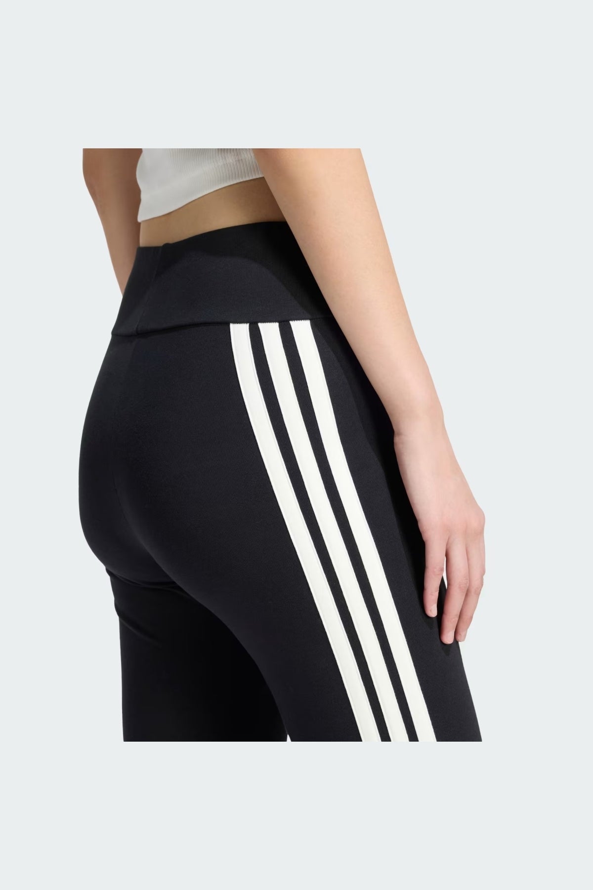 ADIDAS KF W AK S LEGGING en color NEGRO (2)