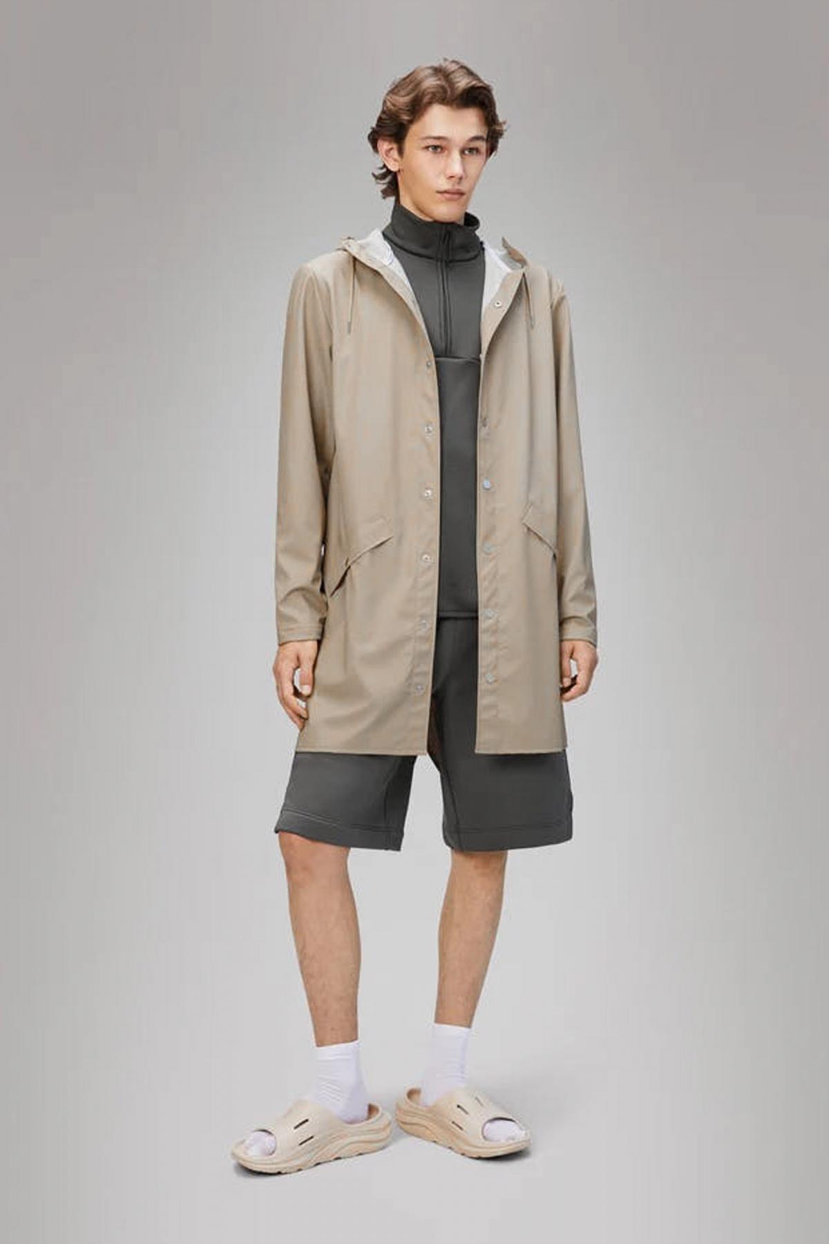 RAINS LONG JACKET W en color GRIS (4)