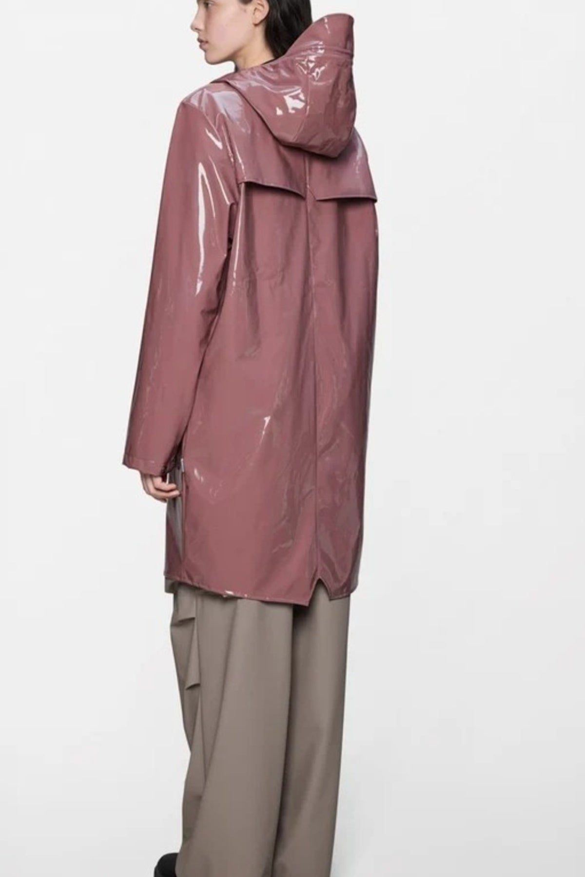 RAINS R LONG JACKET W en color ROSA (3)