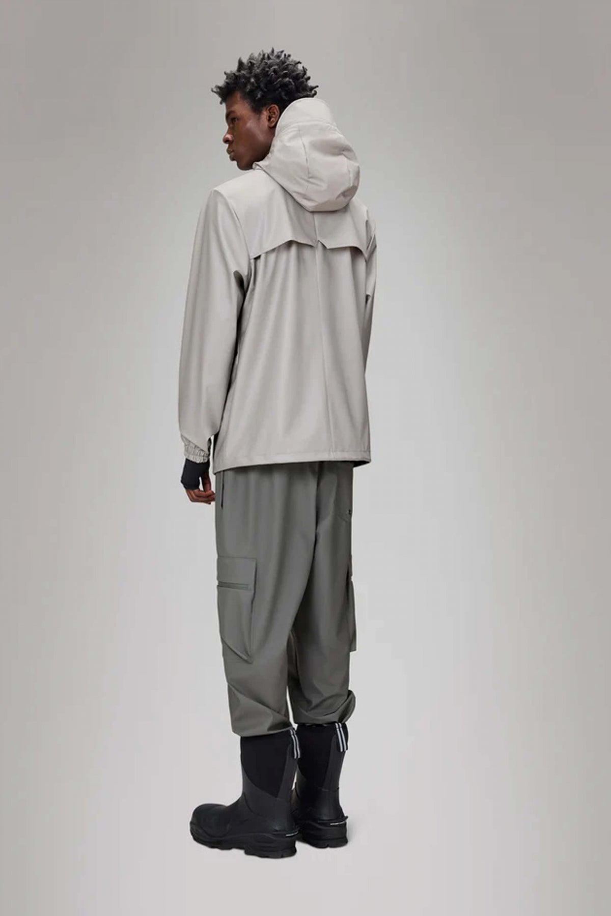 RAINS STROM BREAKER W en color GRIS (3)