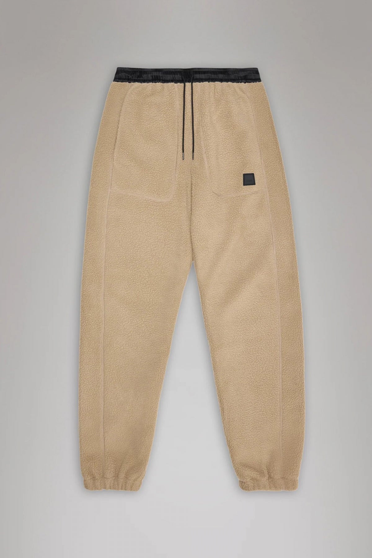 RAINS YERMO FLEECE PANTS REGULAR en color BEIS (2)