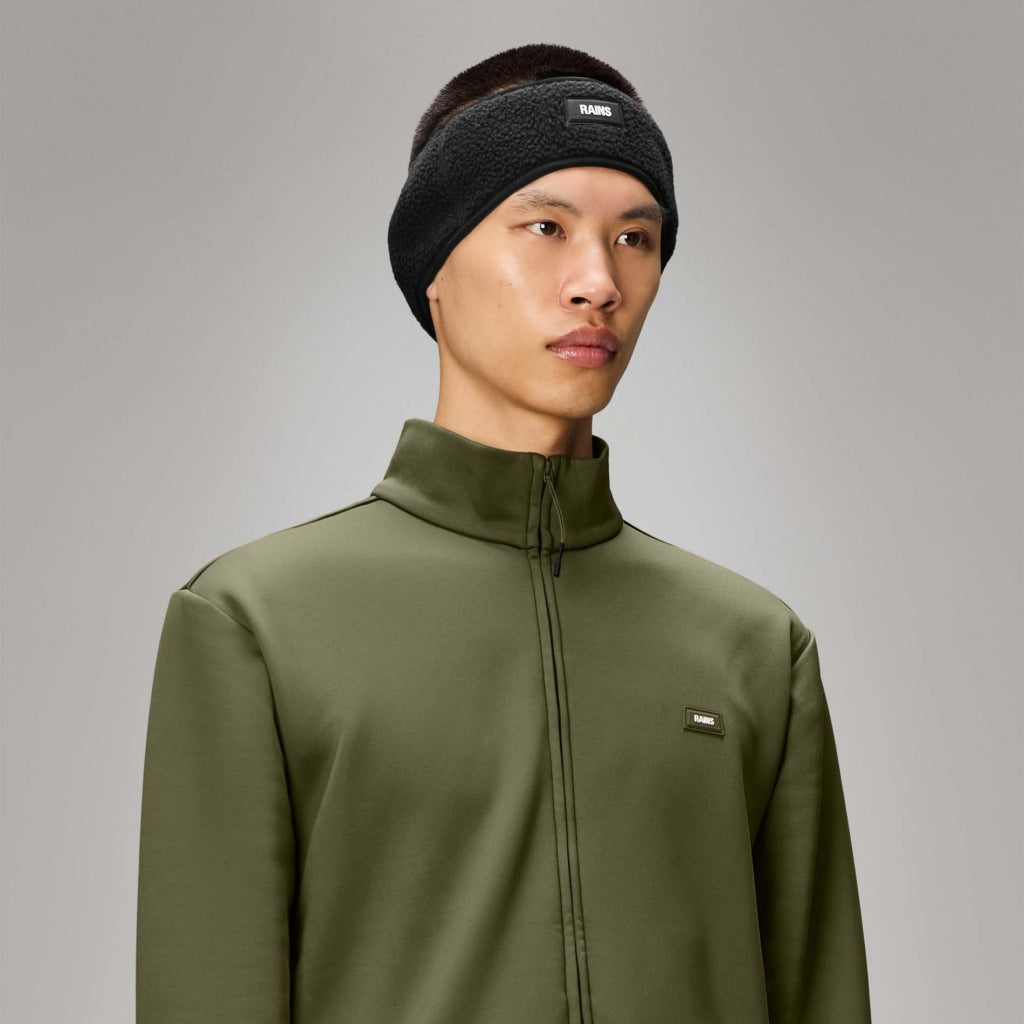 RAINS FLEECE TRAPPER HAT WT en color NEGRO (6)