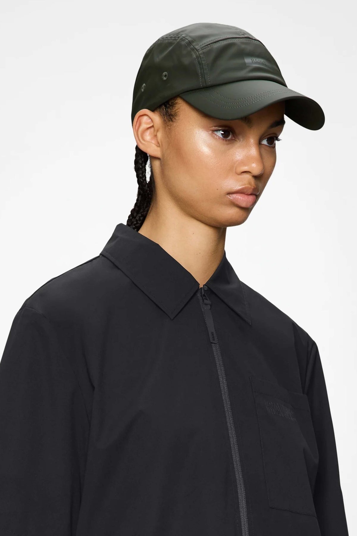 RAINS PANEL CAP W en color VERDE (2)
