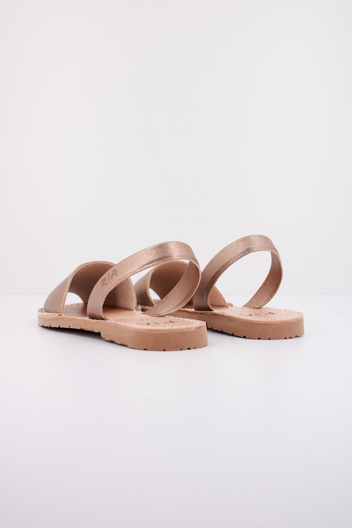 RIA MENORCA S en color BRONCE (3)