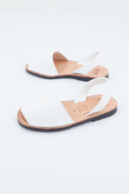 RIA MENORCA en color BLANCO (1)