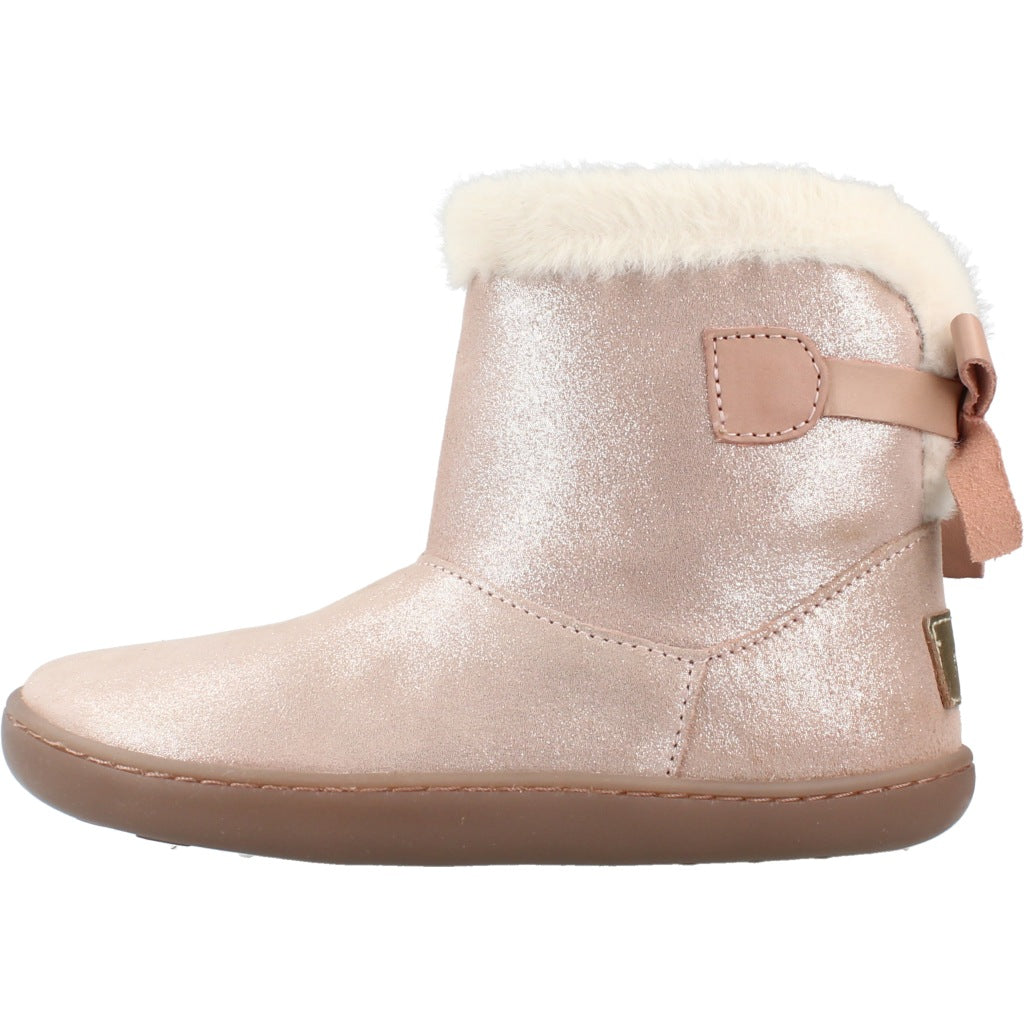 CHETTO BOTIN BAREFOOT DE PIEL CON LAZO en color ROSA (2)