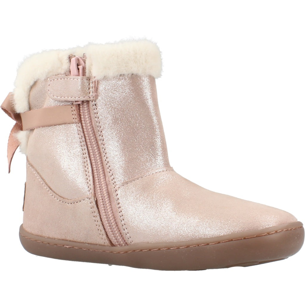 CHETTO BOTIN BAREFOOT DE PIEL CON LAZO en color ROSA (5)
