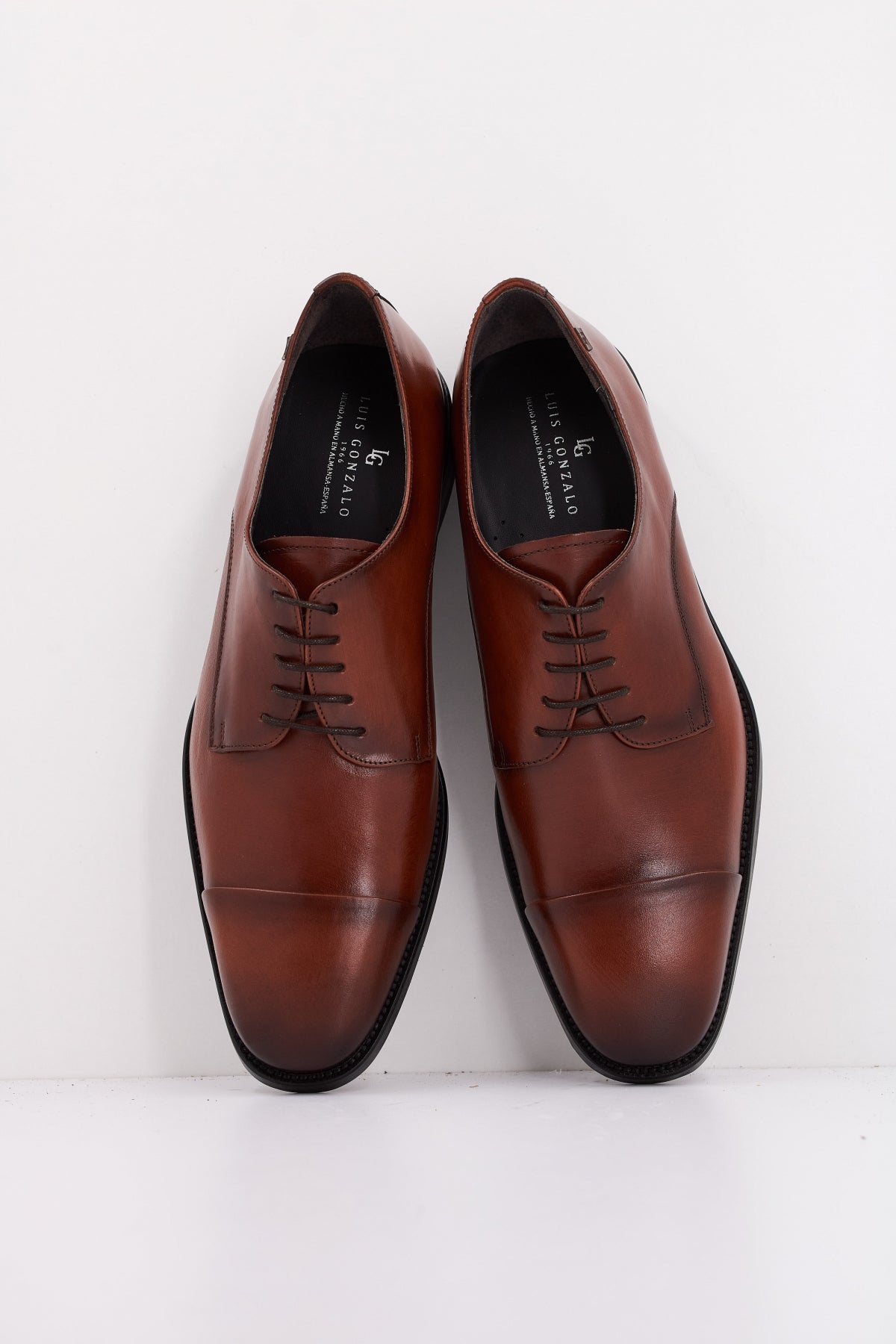 LUIS GONZALO H en color MARRON (3)