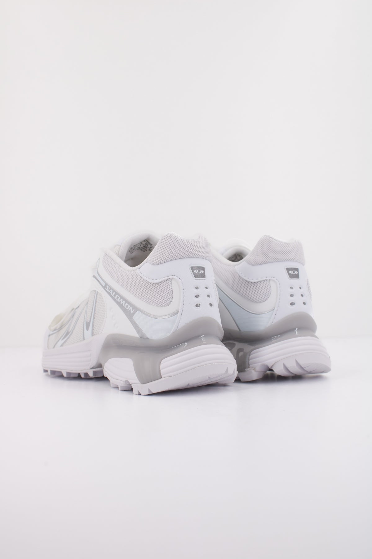 SALOMON XT WHISPER en color BLANCO (4)