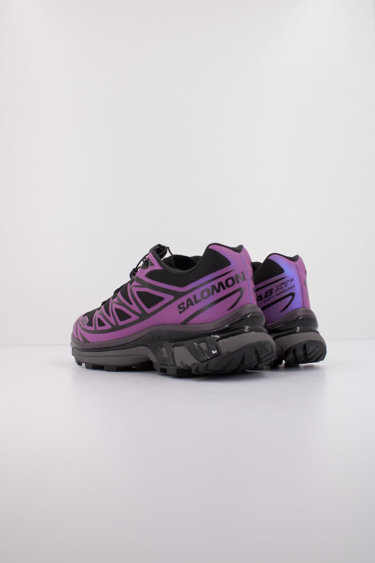 SALOMON XT IRIDESCENT en color NEGRO (4)