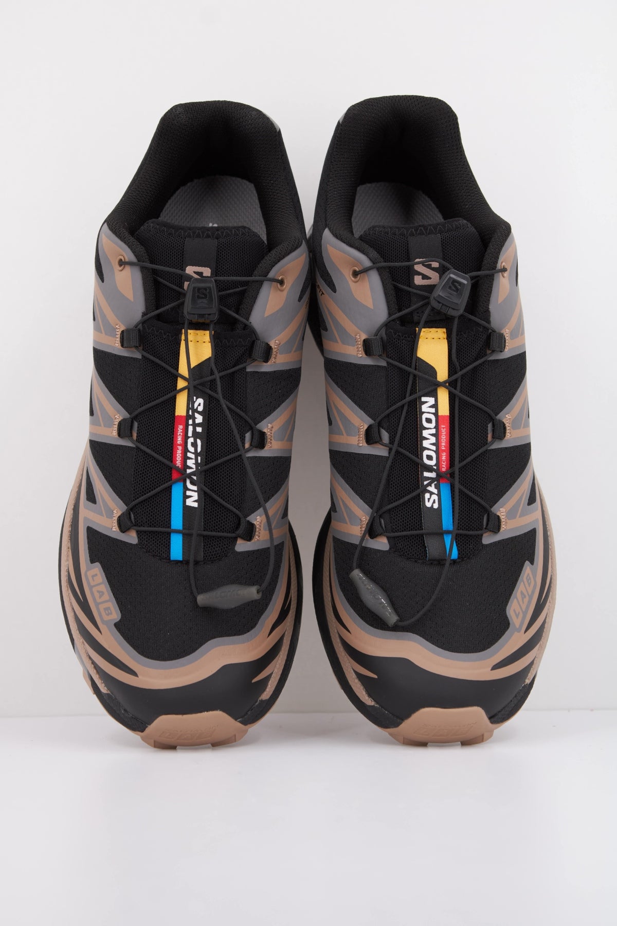 SALOMON XT en color NEGRO (3)